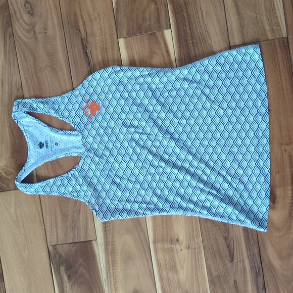 Rabbit EZ trail perf tank - Picture 1 of 4